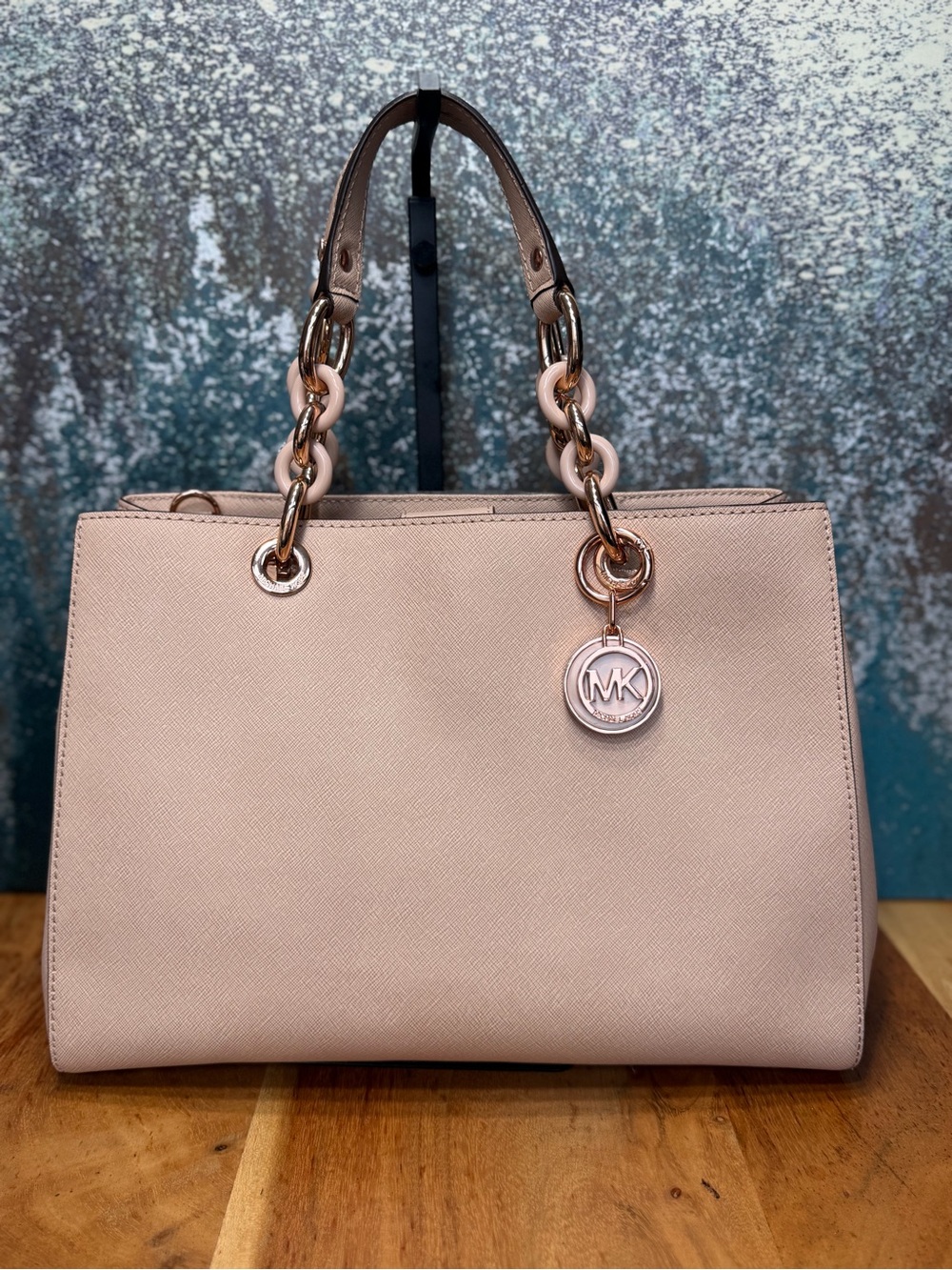Michael Kors Classic Cynthia Medium Saffiano Leather Satchel Ballet Pink